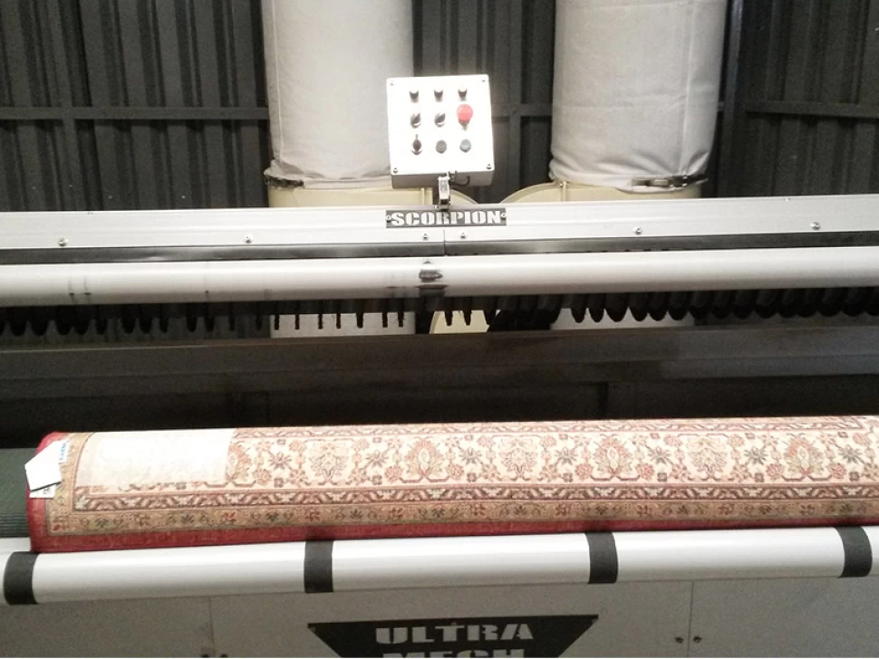 Τιναγμα Χαλιων- καθαριστηρια Star Carpets3